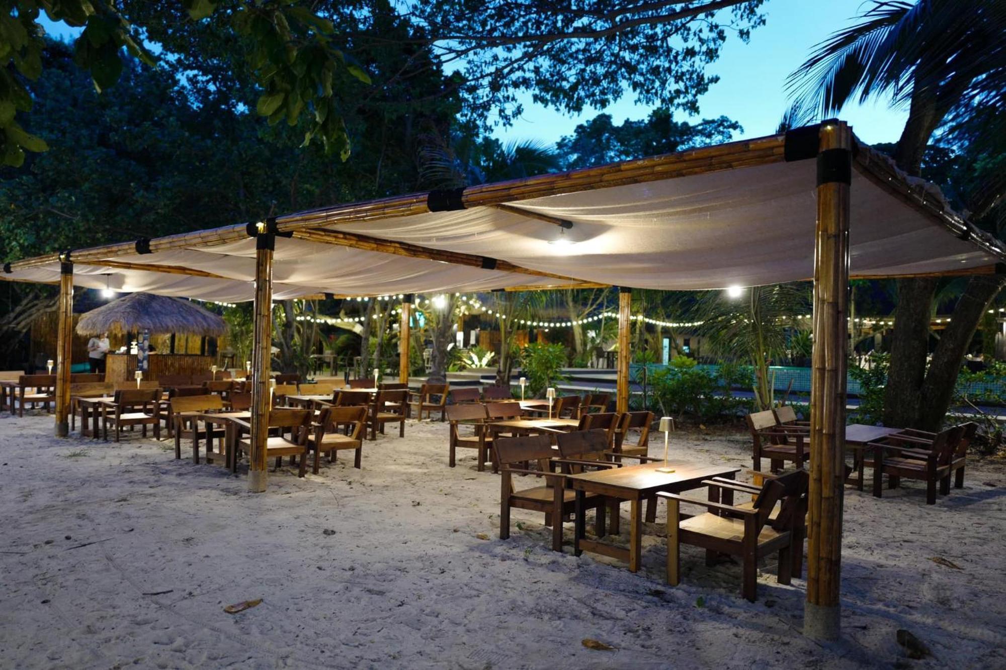 Sevenseas Resort Крадан Экстерьер фото
